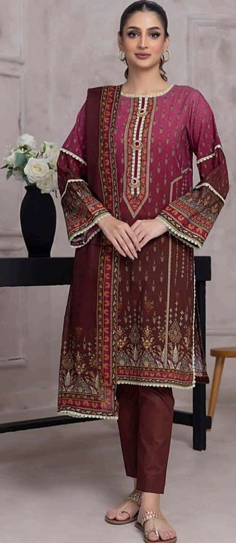 SALINA Unique Digital Printed Lawn OPen Nd Model Pic By Regalia